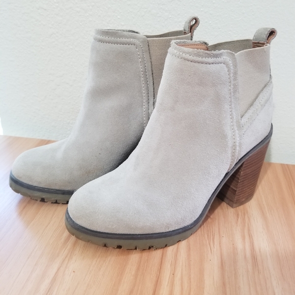 Crevo Ankle Boots Size 6 - Picture 3 of 9